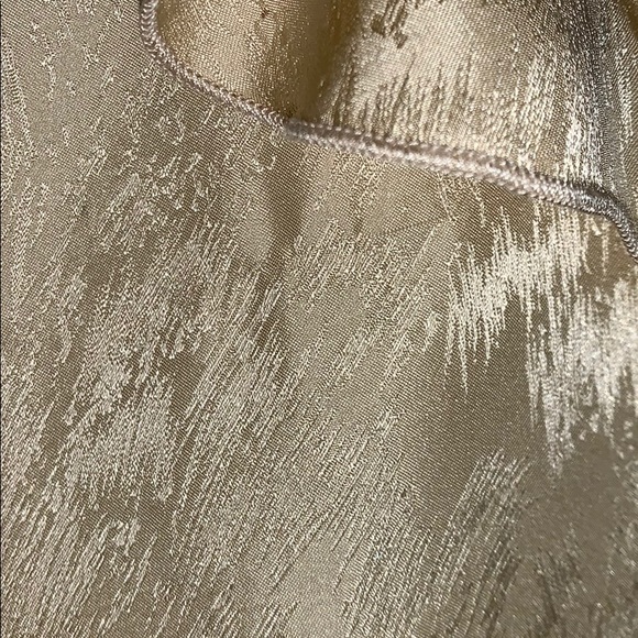Parker Mock Neck Ruffle Silk Blouse Light Gold XS - Picture 8 of 8